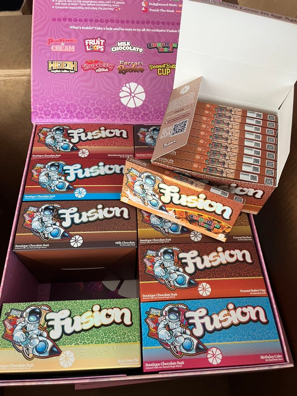 Fusion Boutiq Box Chocolate Bars Fusion Boutiq Box Chocolate Bars