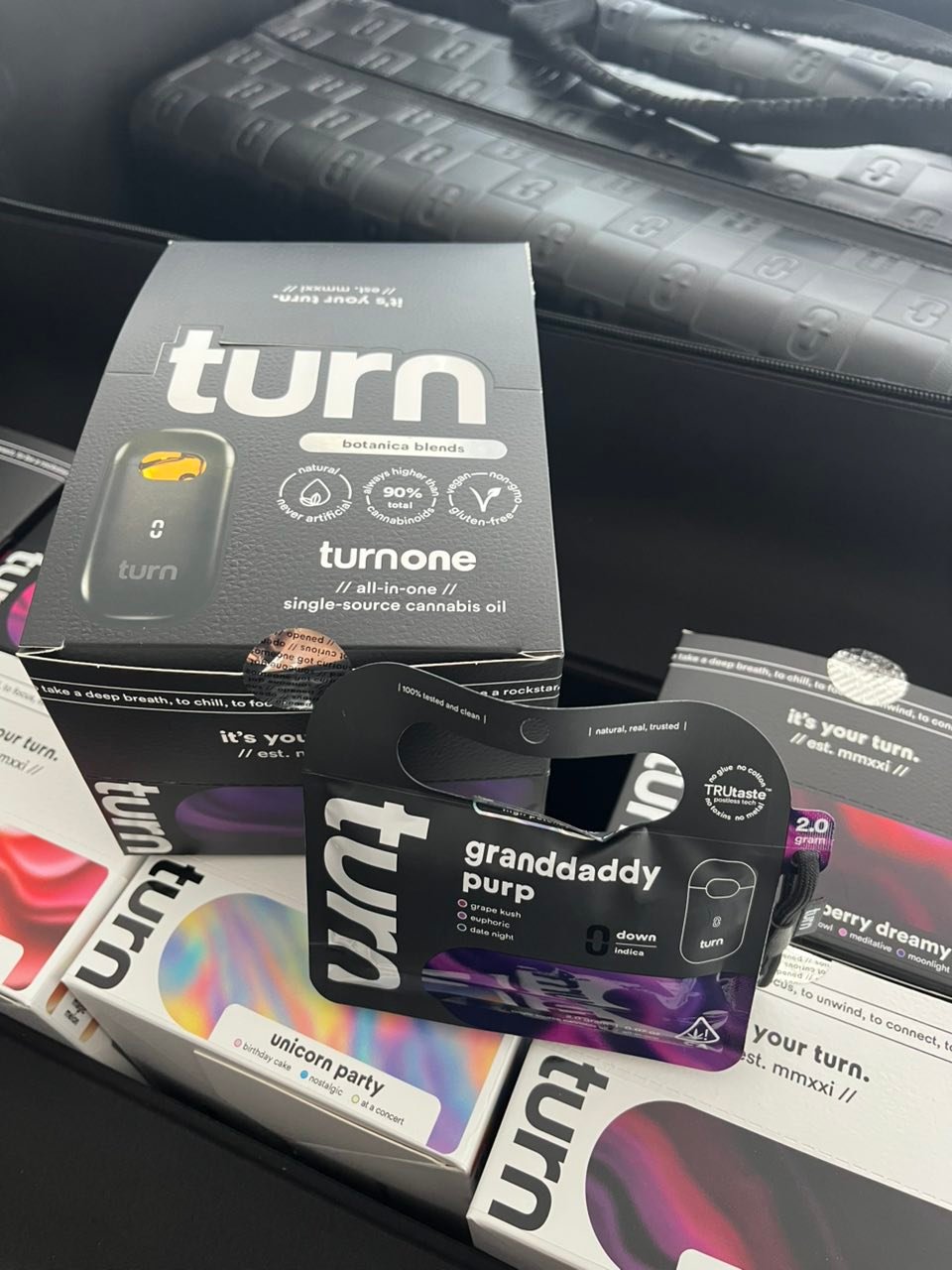 Turn Botanica Blends 2G Disposable Vape Turn Botanica Blends 2G Disposable Vape
