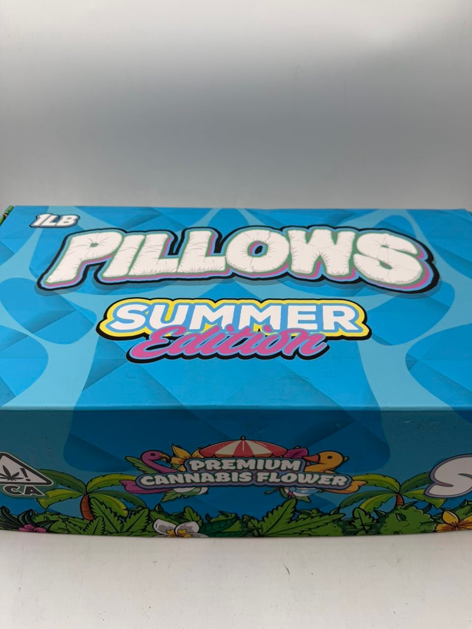 Pillows Summer Edition 1LB Premium Cannabis Flower Pillows Summer Edition 1LB Premium Cannabis Flower