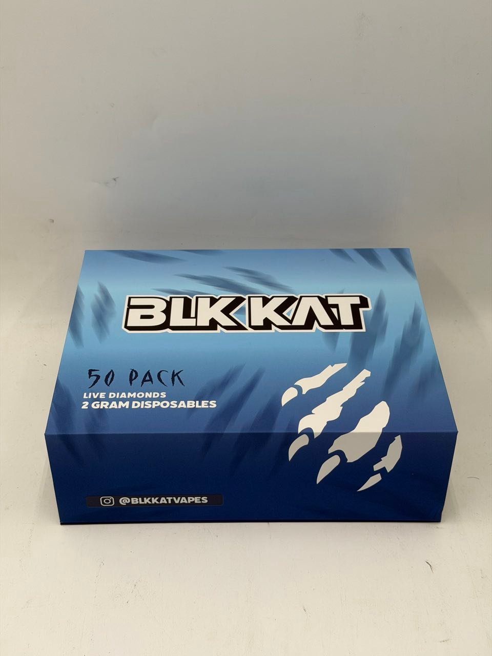 BLK KAT 2G Live Diamonds Disposable — Gallery View 5 BLK KAT 2G Live Diamonds Disposable — gallery view 5