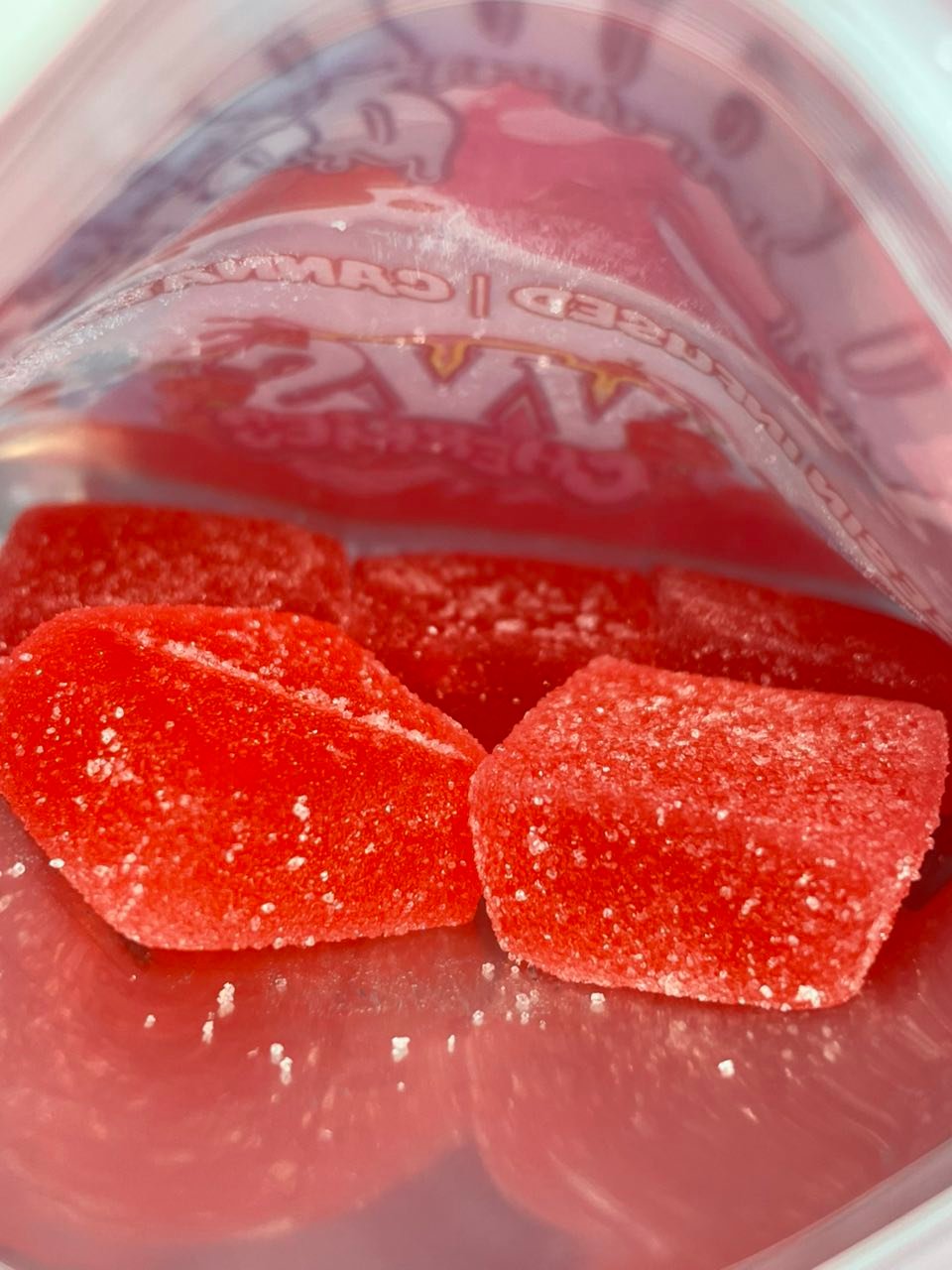 Dabbin Dotz Live Resin Infused Gummies — Gallery View 2 Dabbin Dotz Live Resin Infused Gummies — gallery view 2