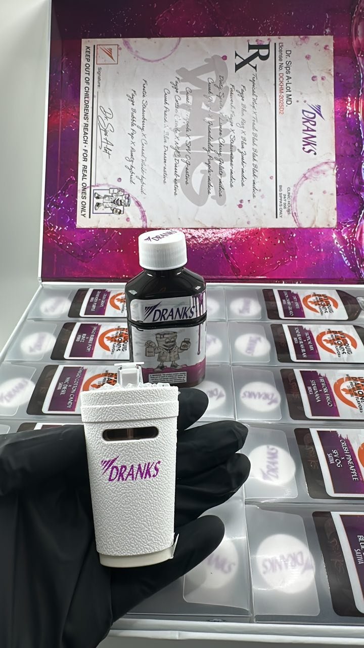 DRANKS / The Wock Drop 2G Live Liquid Diamonds — Gallery View 3 DRANKS / The Wock Drop 2G Live Liquid Diamonds — gallery view 3