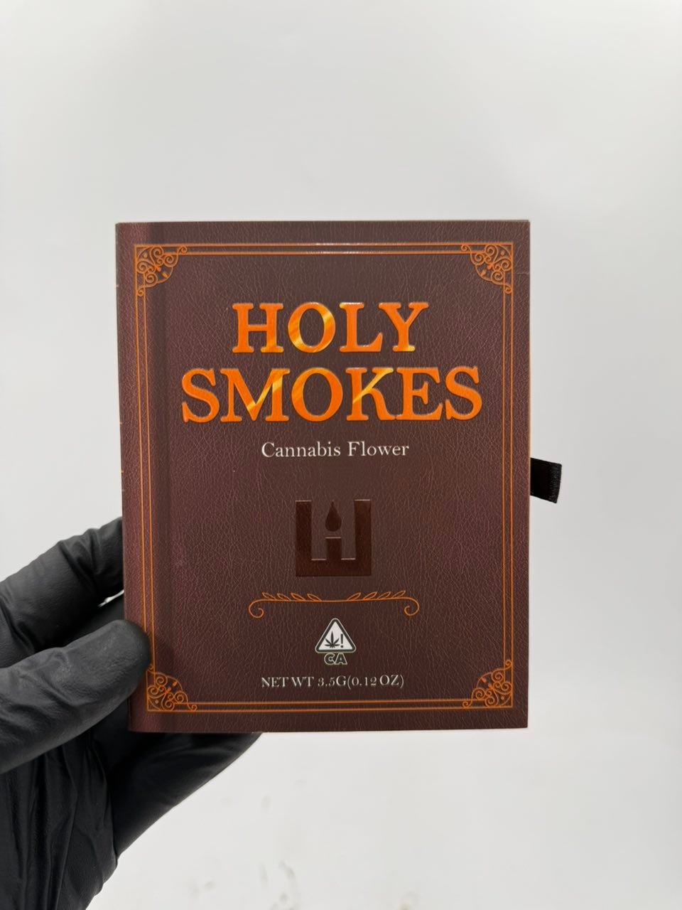 Holy Smokes Cannabis Flower 3.5g book-style retail box Holy Smokes Cannabis Flower 3.5g book-style retail box