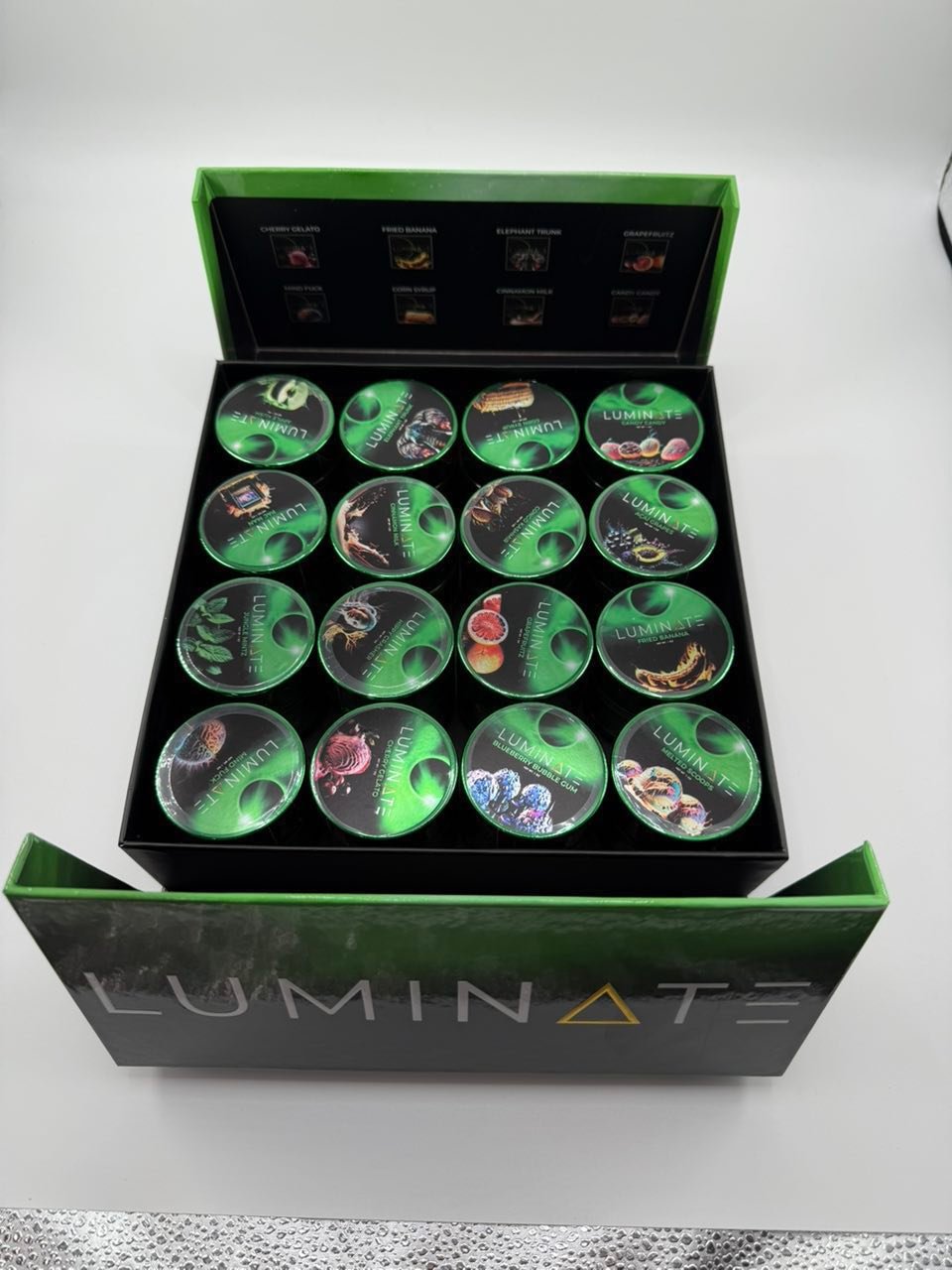 Luminate Live Resin Badder — 1LB 16-Jar Assortment — Main View Luminate Live Resin Badder — 1LB 16-Jar Assortment — main product view