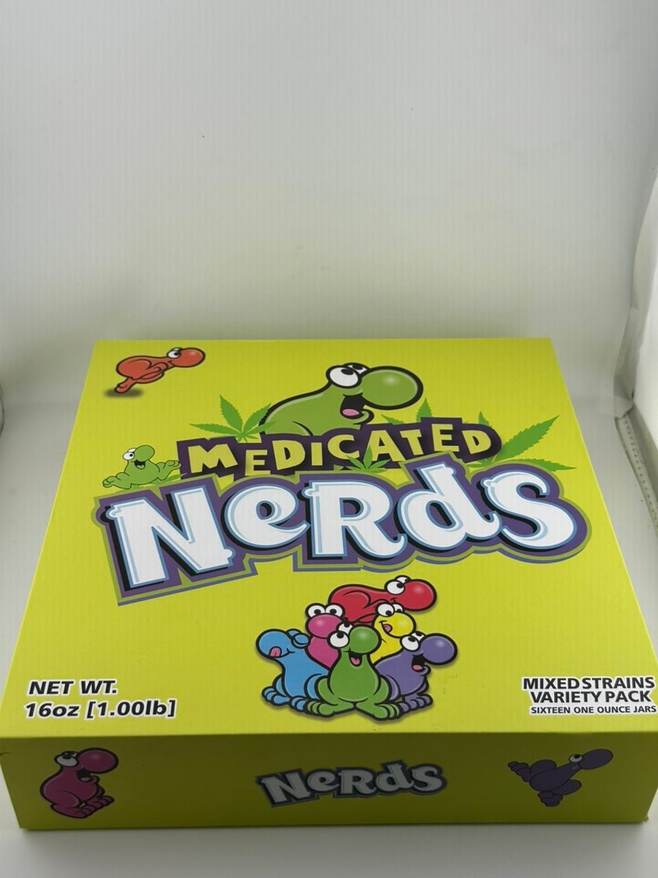 Medicated Nerds Mixed-Strains Variety Pack 16 × 1OZ — Gallery View 3 Medicated Nerds Mixed-Strains Variety Pack 16 × 1OZ — gallery view 3