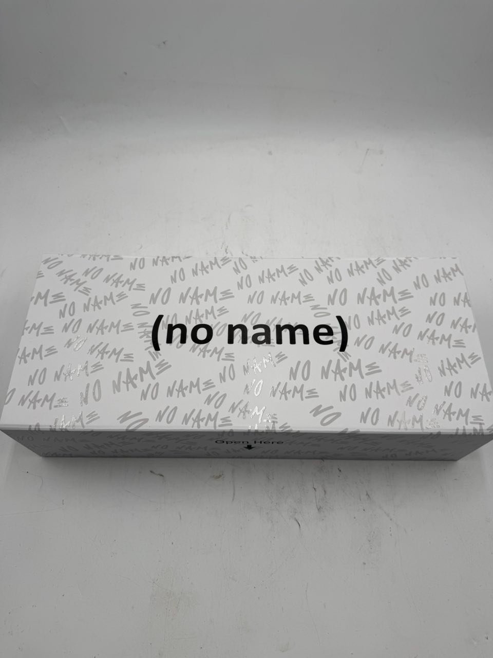(no name) Maybe Collection All-In-One Vape — Master Box Exterior (no name) Maybe Collection All-In-One Vape — master box exterior